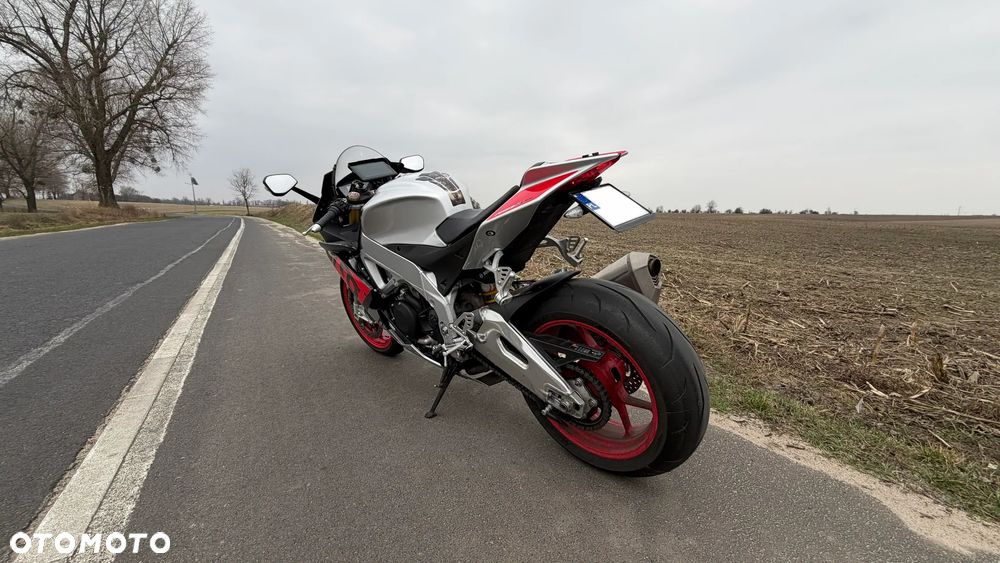 Aprilia RSV - 5