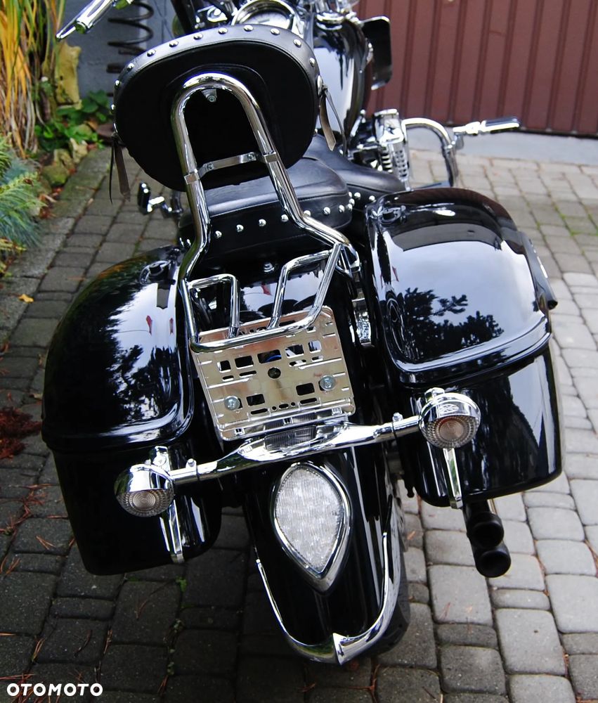 Yamaha Road Star - 12