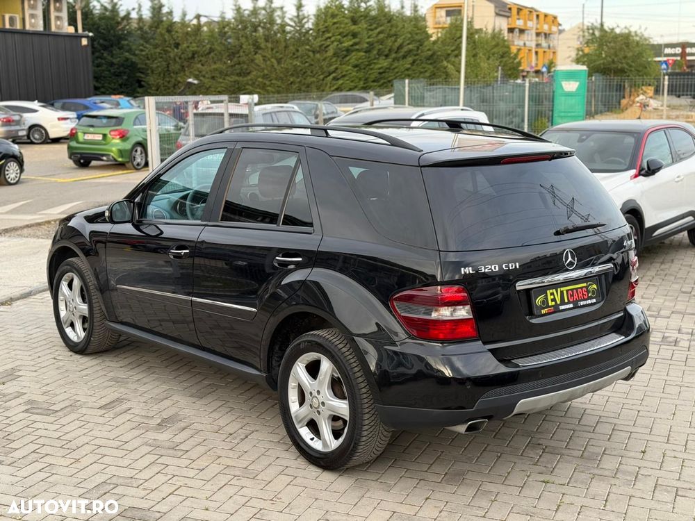 Mercedes-Benz ML 320 CDI 4Matic 7G-TRONIC - 24