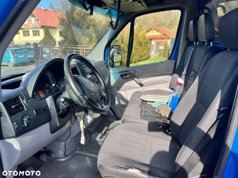 Mercedes-Benz Sprinter 319 - 5