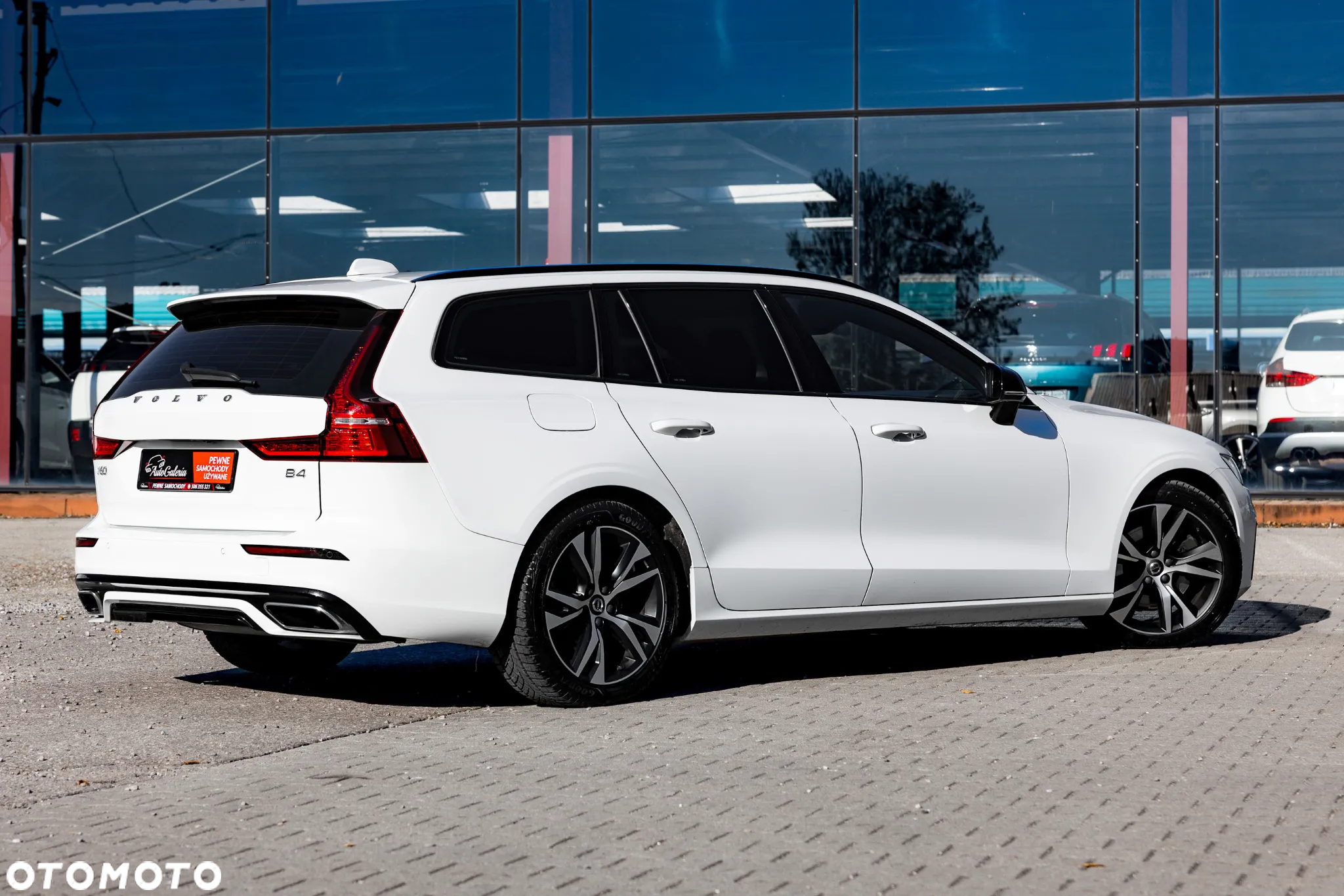 Volvo V60 B4 D Geartronic RDesign - 9