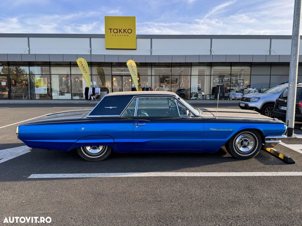 Ford Thunderbird - 3