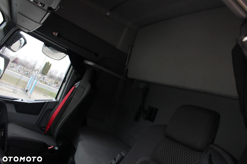 Renault T440 *13L* / 6- NOWYCH OPON/ VIN MD /KLIMA POSTOJOWA / GPS /PEŁNY SPOILER /ACC / BL.MOSTU / Euro 6 /*SERWIS FR*/ STAN IDEALNY / - 27
