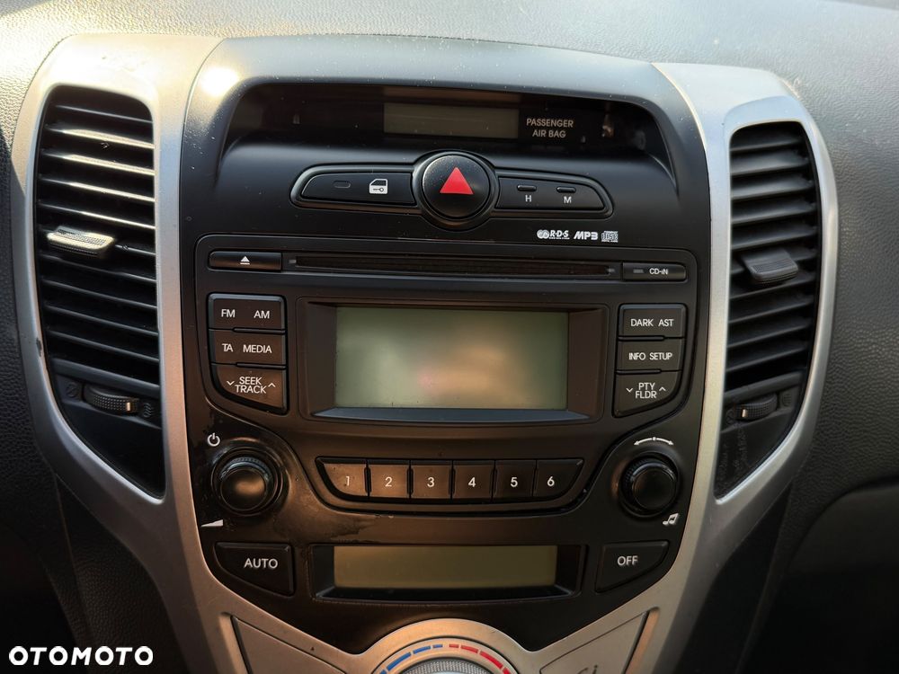 Hyundai ix20 1.4 Comfort blue - 17
