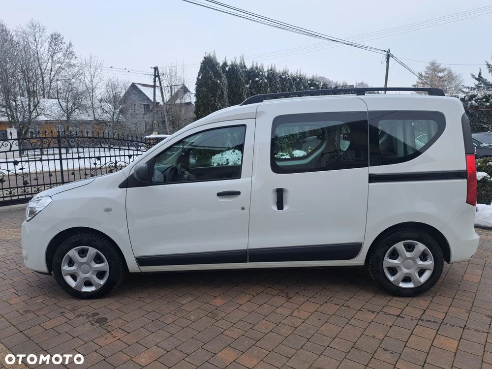 Dacia Dokker SCe 100 Essential - 12