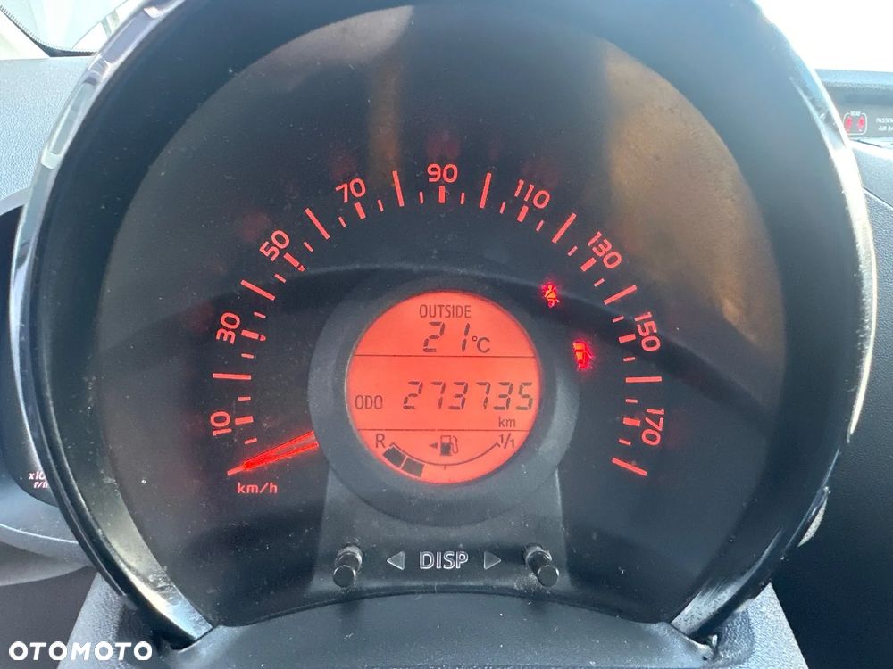 Toyota Aygo x-wave - 20