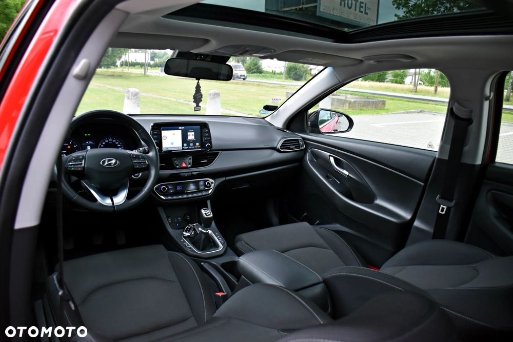 Hyundai i30 1.0 T-GDI Connect & Go - 37