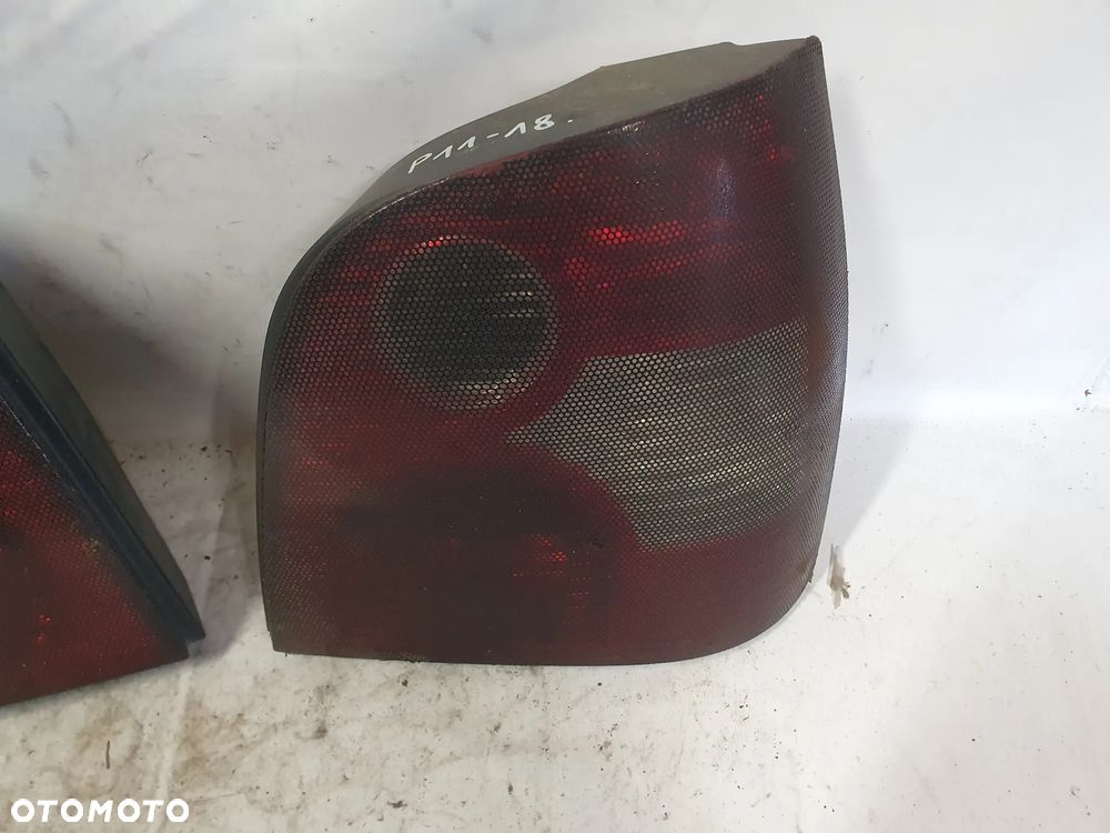 * KOMPLET LAMP TYLNYCH VOLKSWAGEN POLO 9N SPORT TUNING - 7