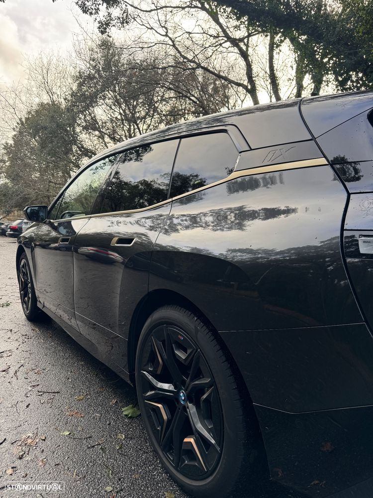 BMW iX xDrive 50 Pack Desportivo - 10