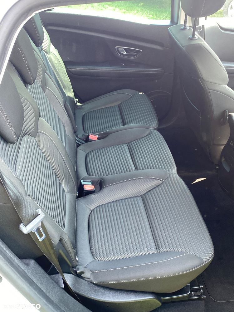 Renault Scenic - 13