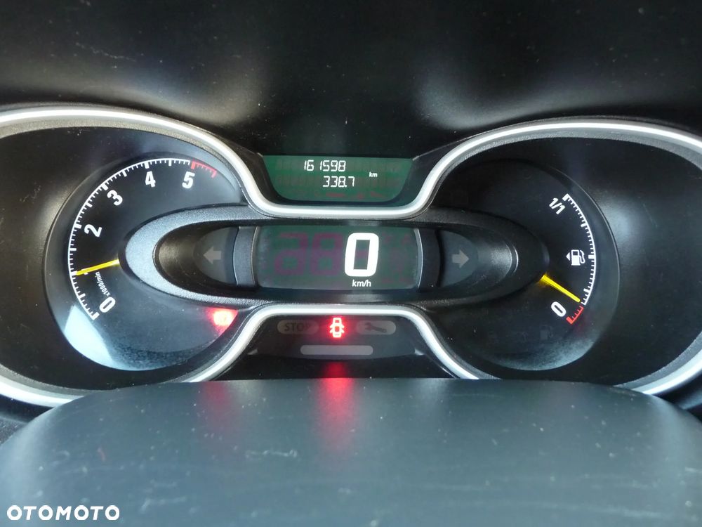 Opel Vivaro - 12
