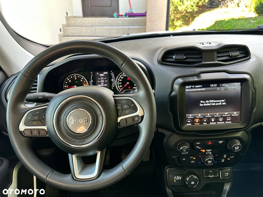 Jeep Renegade - 17