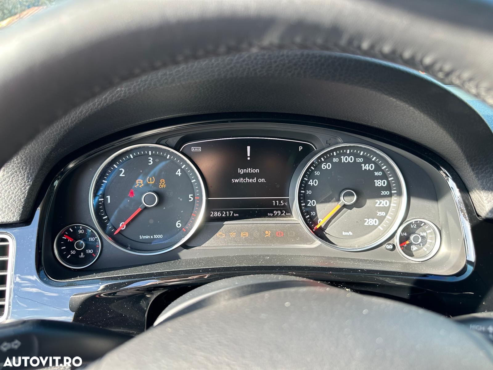 Volkswagen Touareg V6 TDI BMT Supreme Plus - 12
