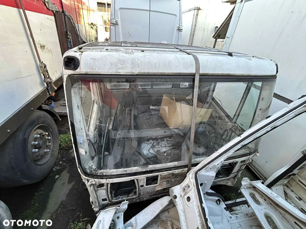 Iveco Euro Cargo kabina - 7