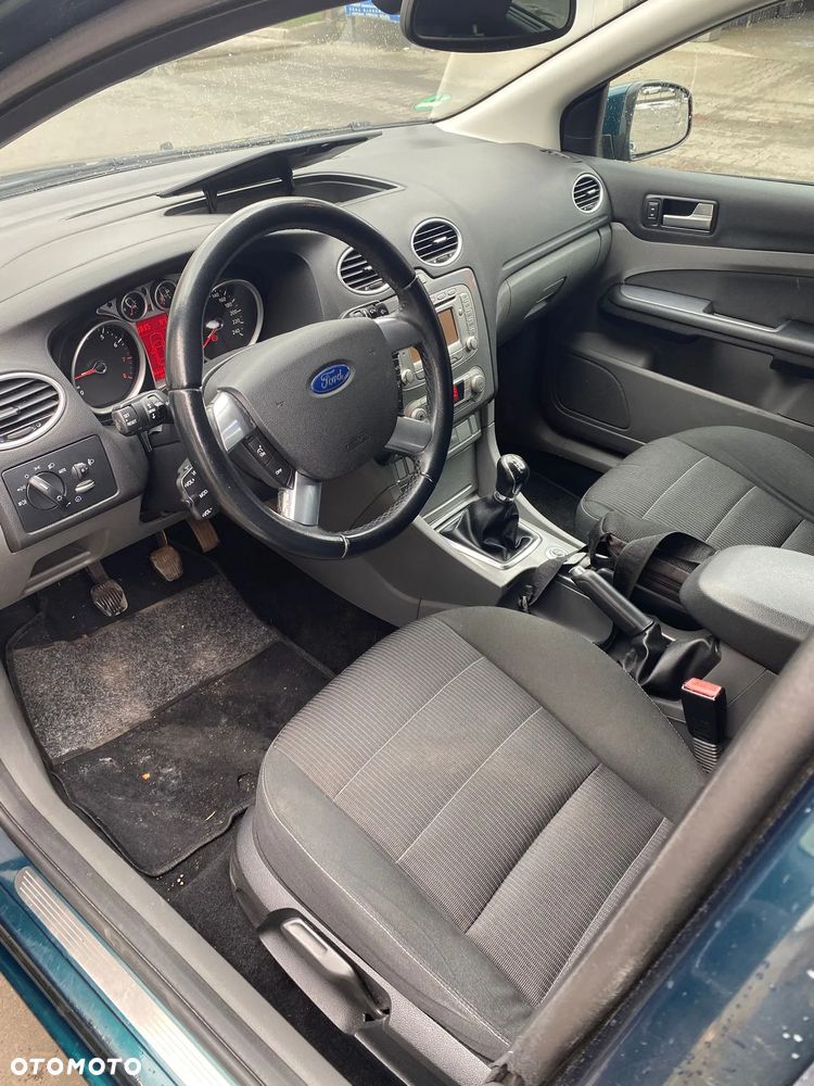 Ford Focus 1.8 Titanium - 3