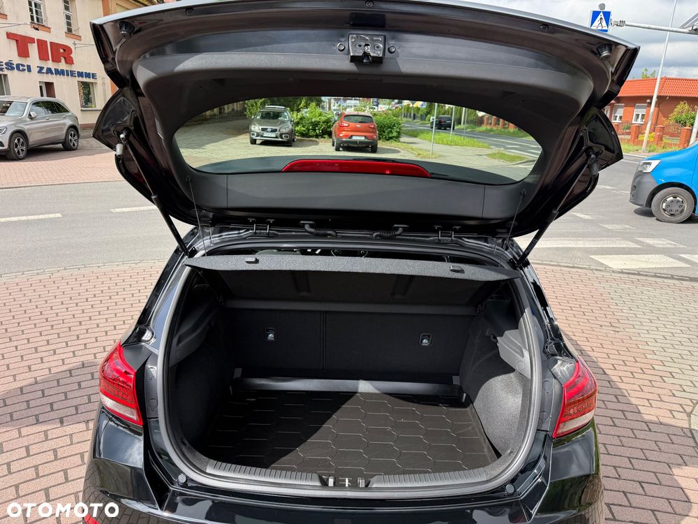 Hyundai i30 1.5 T-GDI 48V-Hybrid Advantage - 27