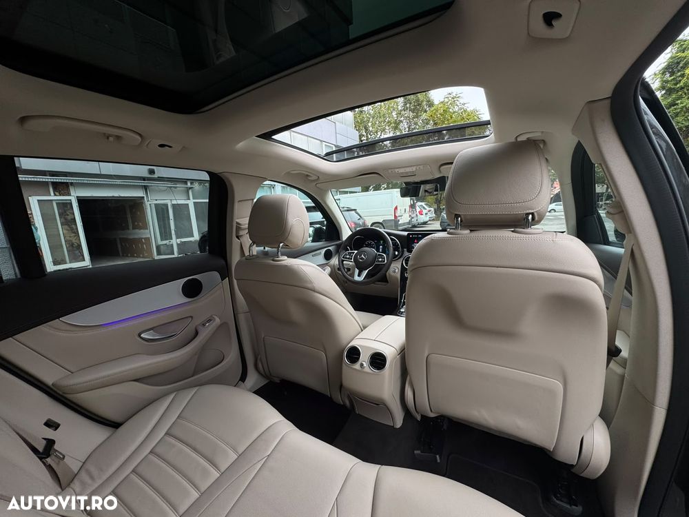 Mercedes-Benz GLC 200 4MATIC MHEV - 9