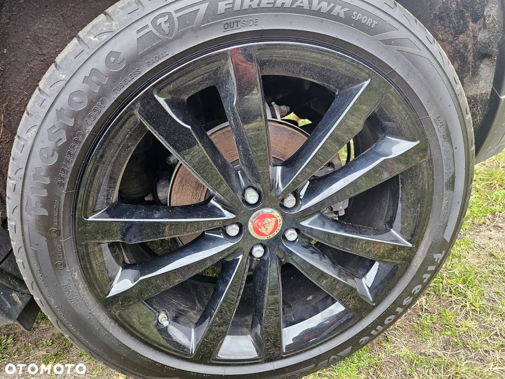 Jaguar E-Pace P200 AWD R-Dynamic S - 9