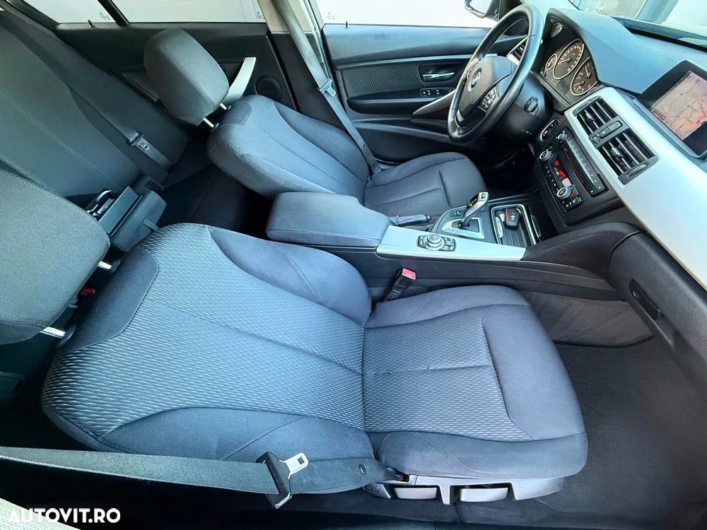 BMW Seria 3 318d Aut. - 18