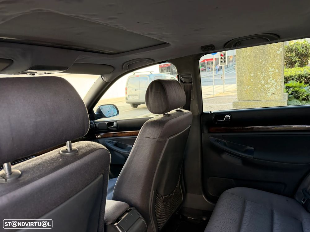 Audi A4 Avant 1.9 TDi Sport - 14