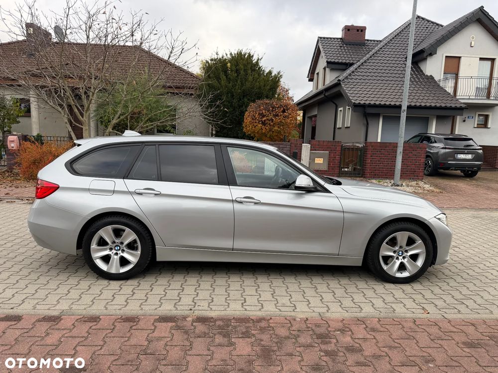 BMW Seria 3 - 24