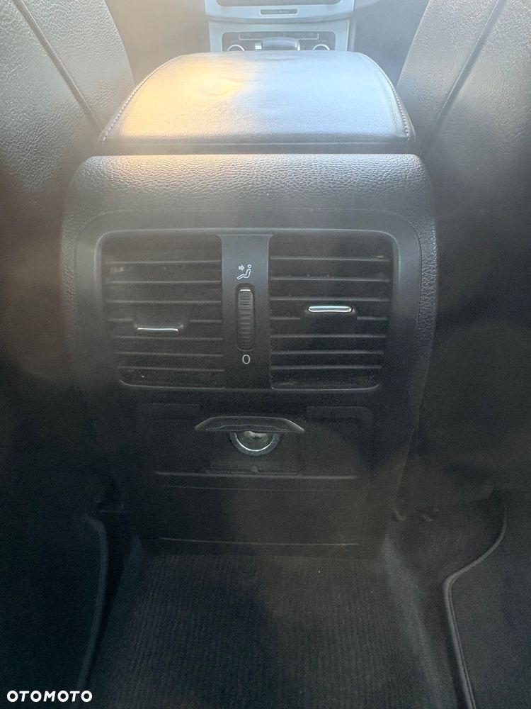 Volkswagen Passat CC 2.0 TSI Tiptr - 23