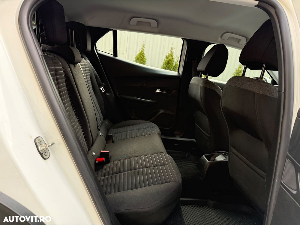 Peugeot 2008 PureTech 130 EAT8 Active - 21