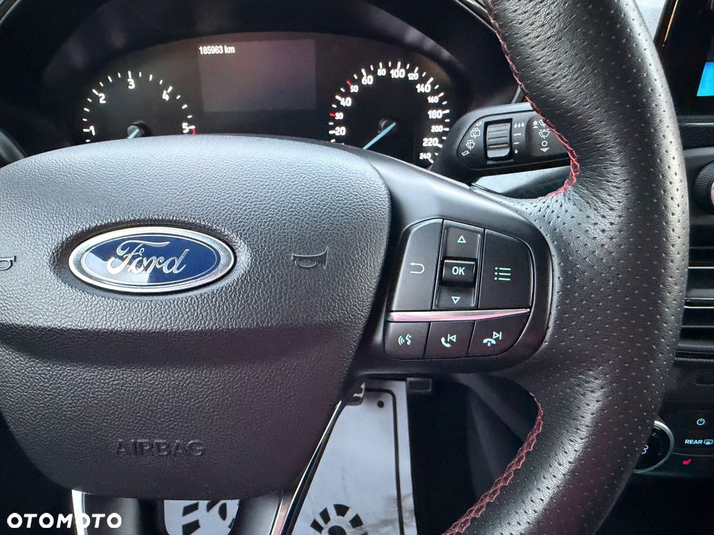 Ford Focus 1.5 EcoBlue Start-Stopp-System ST-LINE - 25