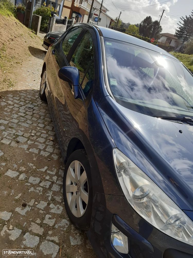 Peugeot 308 1.6 HDi Executive - 2
