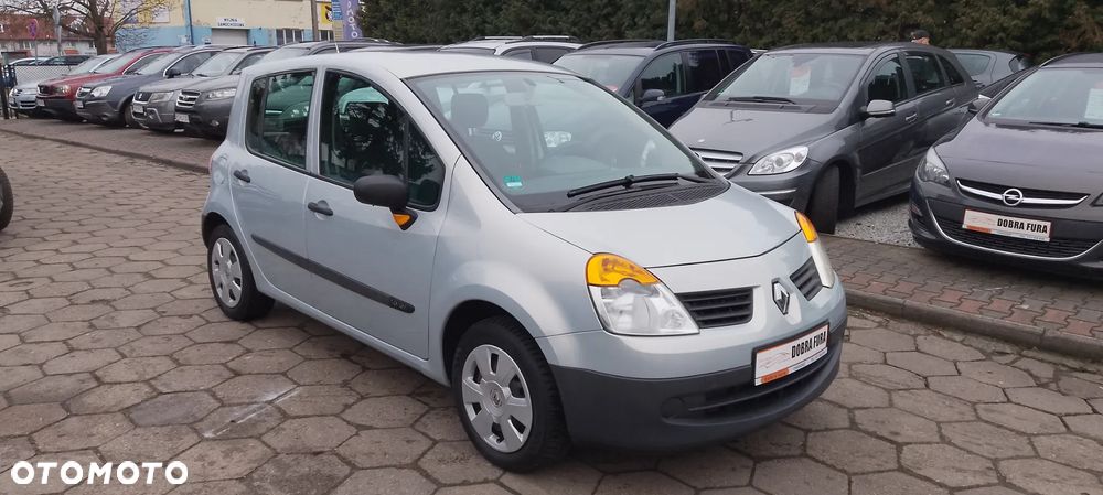 Renault Modus 1.6 16V Privilege - 1