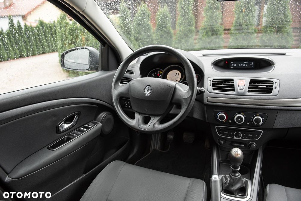 Renault Megane 1.6 16V 110 Dynamique - 21