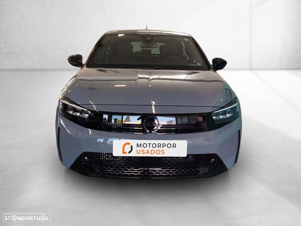 Opel Corsa 1.2 T GS - 2