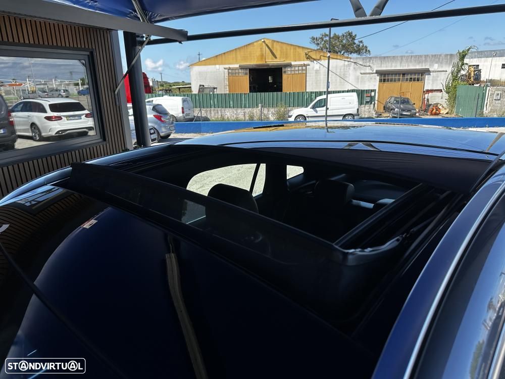 Mercedes-Benz GLA 250 e 8G-DCT Progressive - 13