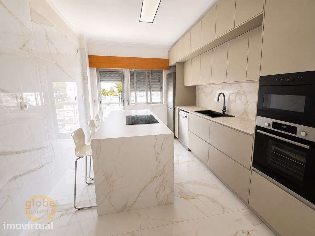 Apartamento T3 com 2 Lugares de Garagem - Grande imagem: 4/25