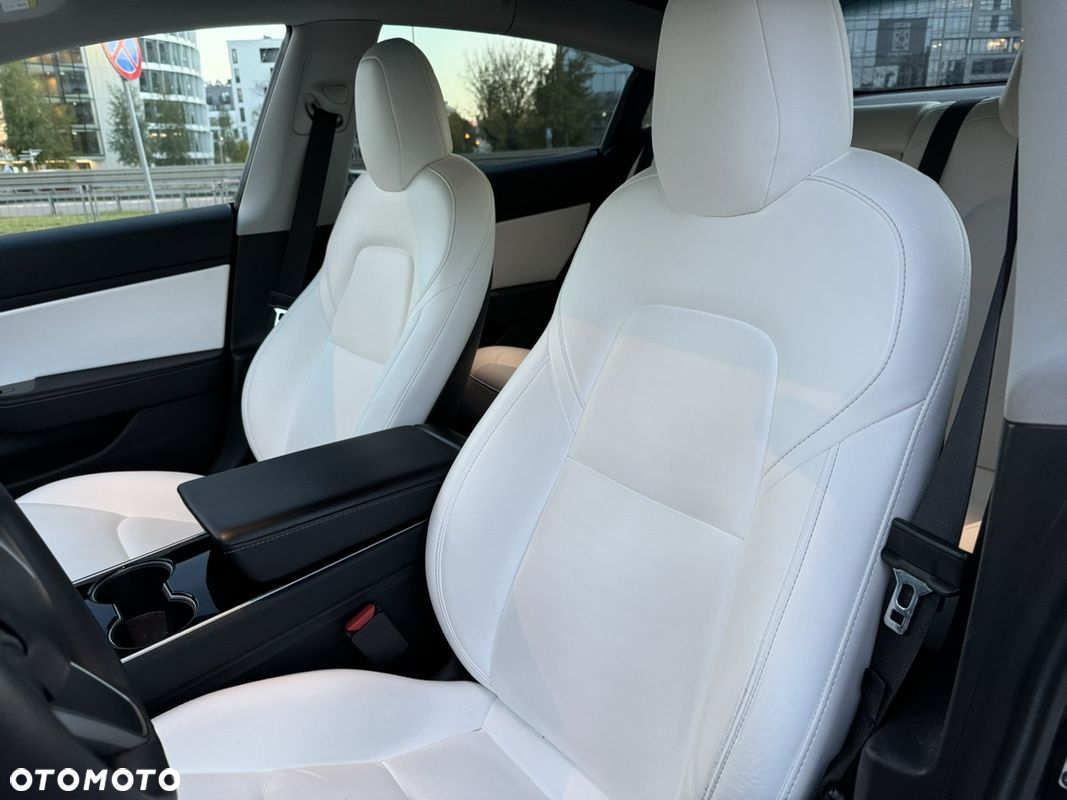 Tesla Model 3 Allradantrieb Dual Motor - 14