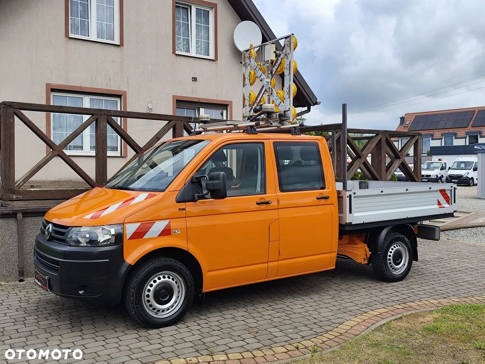 Volkswagen Transporter T5 2.0TDI Doka - 2