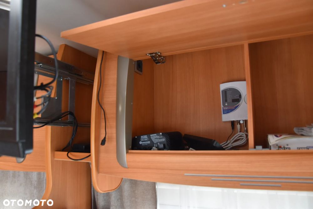 Ford Transit Challenger Genesis 32 - 25