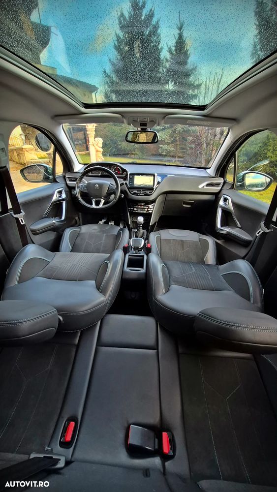 Peugeot 2008 PureTech 130 Stop&Start Crossway - 25