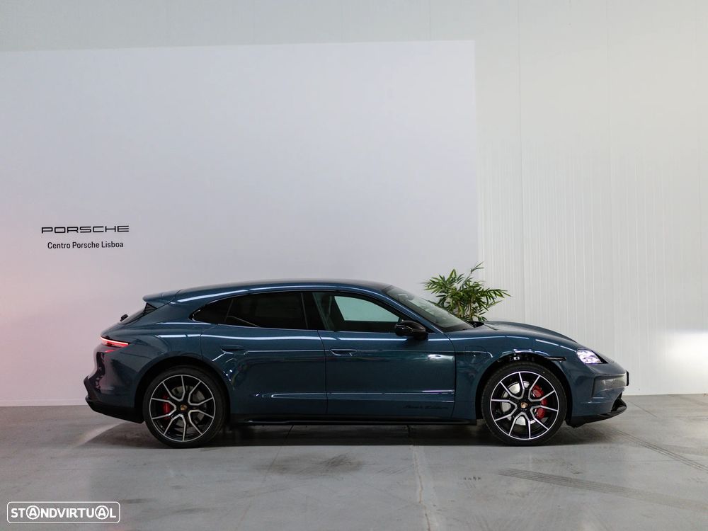 Porsche Taycan Sport Turismo 4S Black Edition - 6