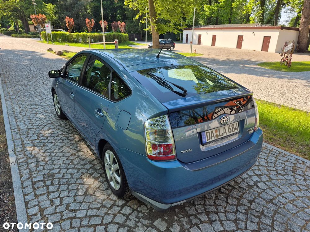 Toyota Prius 1.5 VVT-i Prestige - 5