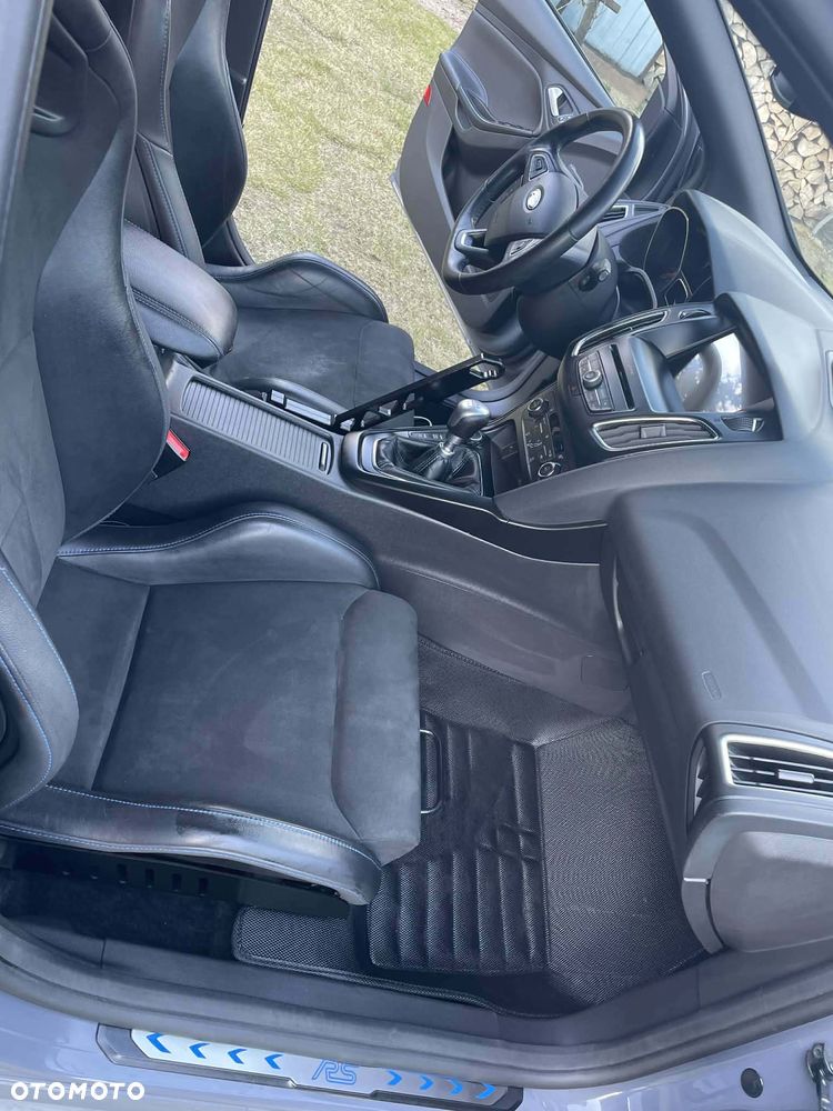 Ford Focus - 13