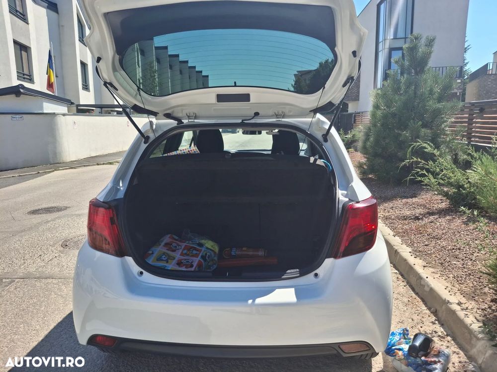 Toyota Yaris 1.3 VVT-i Luna - 8