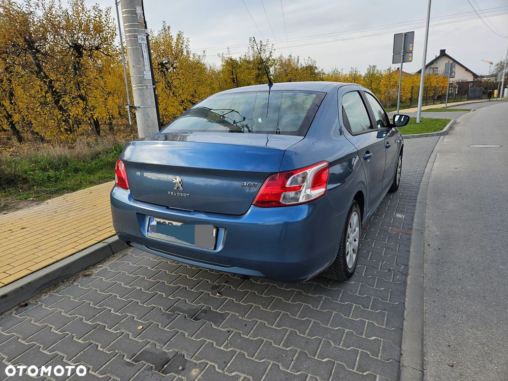 Peugeot 301 1.2 Pure Tech Active - 6