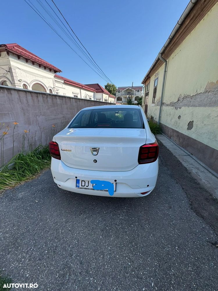 Dacia Logan 0.9 90CP Laureate - 2