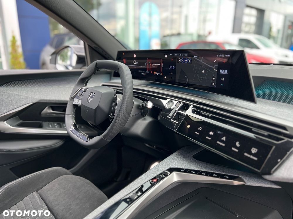 Peugeot 5008 1.2 PureTech mHEV GT S&S e-DCS6 - 16