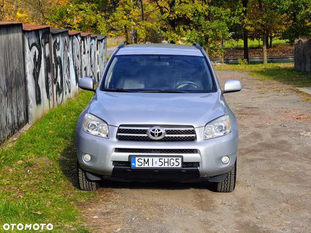 Toyota RAV4 2.2 D-4D Premium - 6