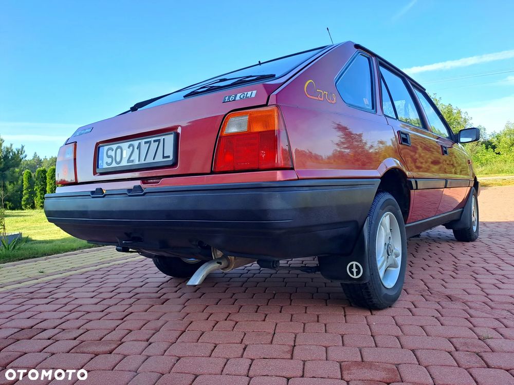 Polonez Caro - 1