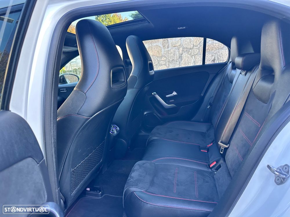 Mercedes-Benz A 180 7G-DCT AMG Line - 41