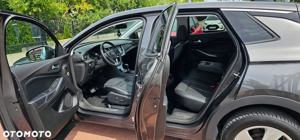 Opel Grandland X 1.6 DStart/Stop Automatik Business INNOVATION - 26