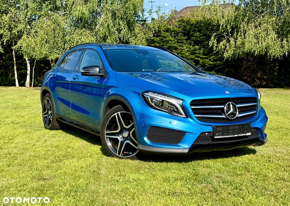 Mercedes-Benz GLA 250 7G-DCT AMG Line - 4